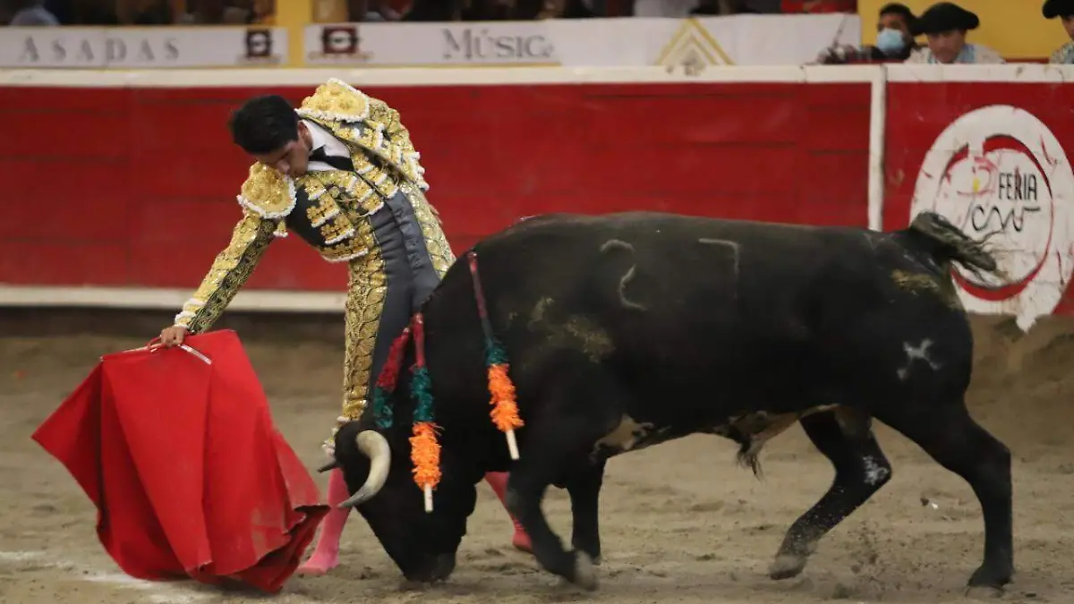 Se llevó a cabo la tercera y última corrida de la feria de Teziutlán en su edición 2021